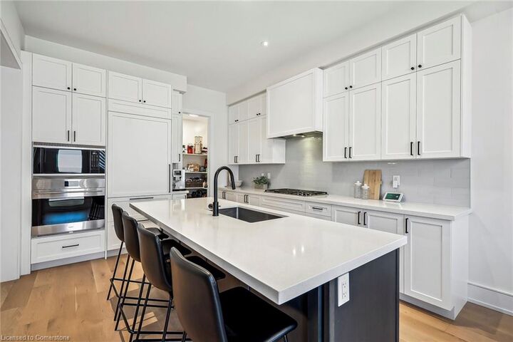 Property Photo:  46 Boulton Trail  ON L6H 0Z9 