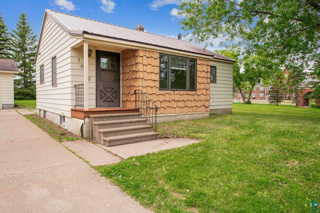 Property Photo: 1613 Ellis Ave WI 54806