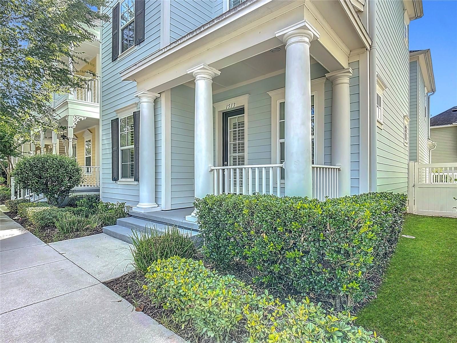 Property Photo:  1513 Resolute Street  FL 34747 
