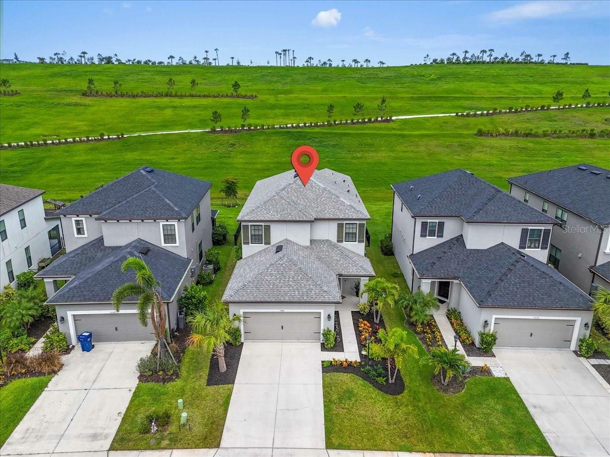 Property Photo: 5540 Summit Glen FL 34203