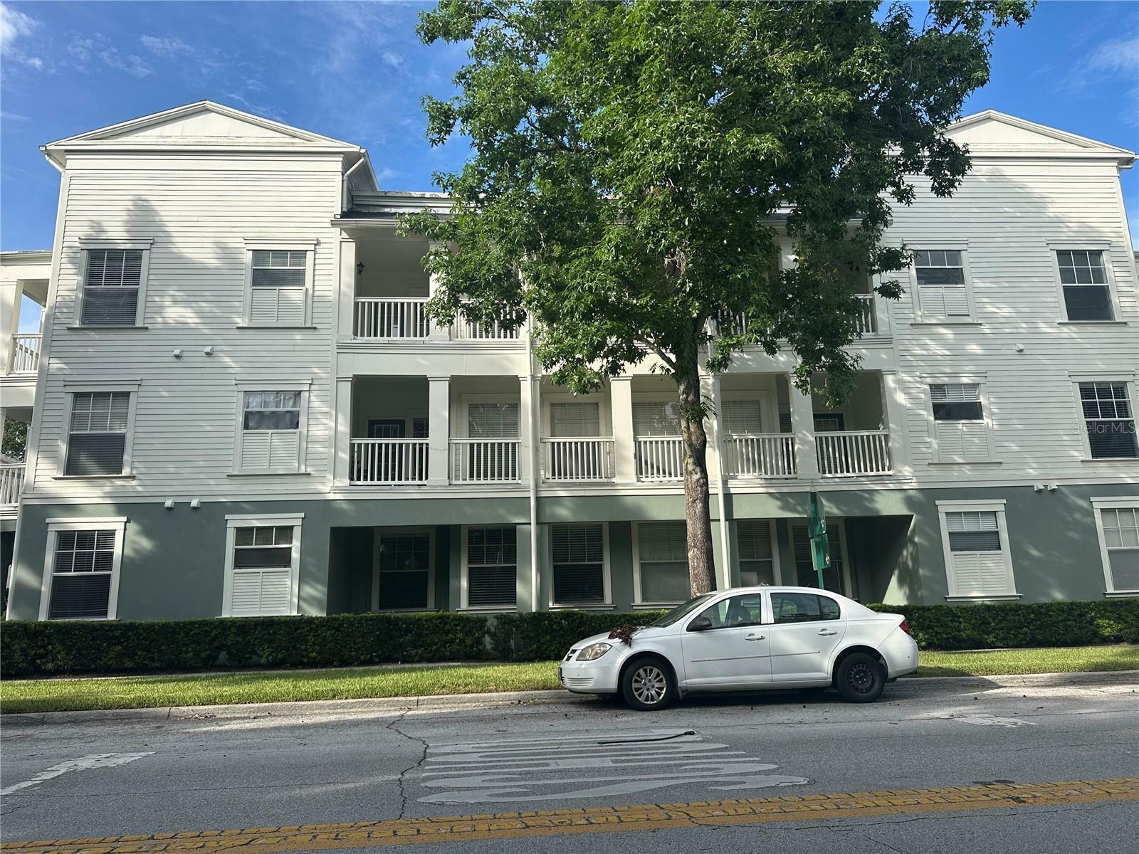 603 Campus St 603  Kissimmee FL 34747 photo