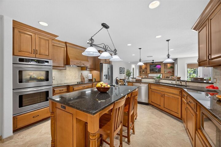 Property Photo: 6875 Myakka Valley Trail FL 34241