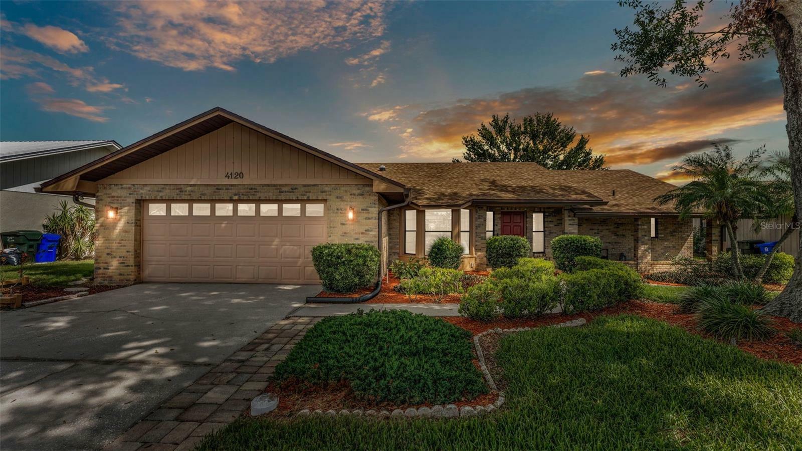 Property Photo: 4120 Chelsea Lane FL 33809