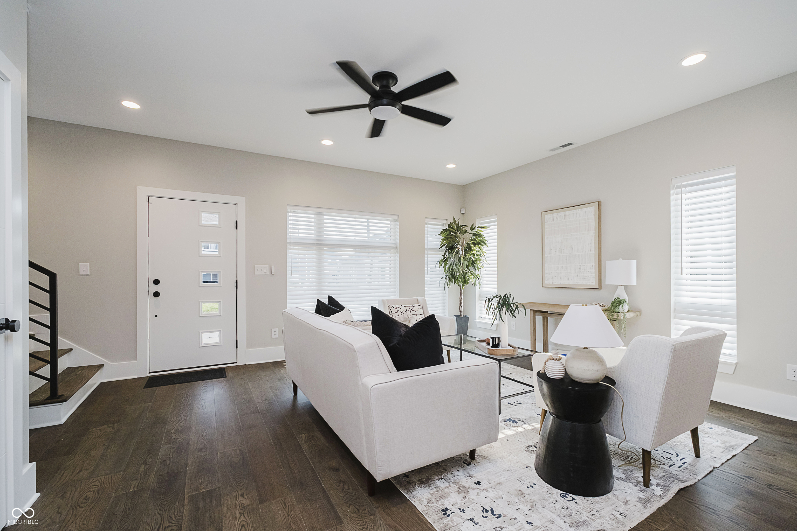 Property Photo: 704 Parkway Avenue IN 46203