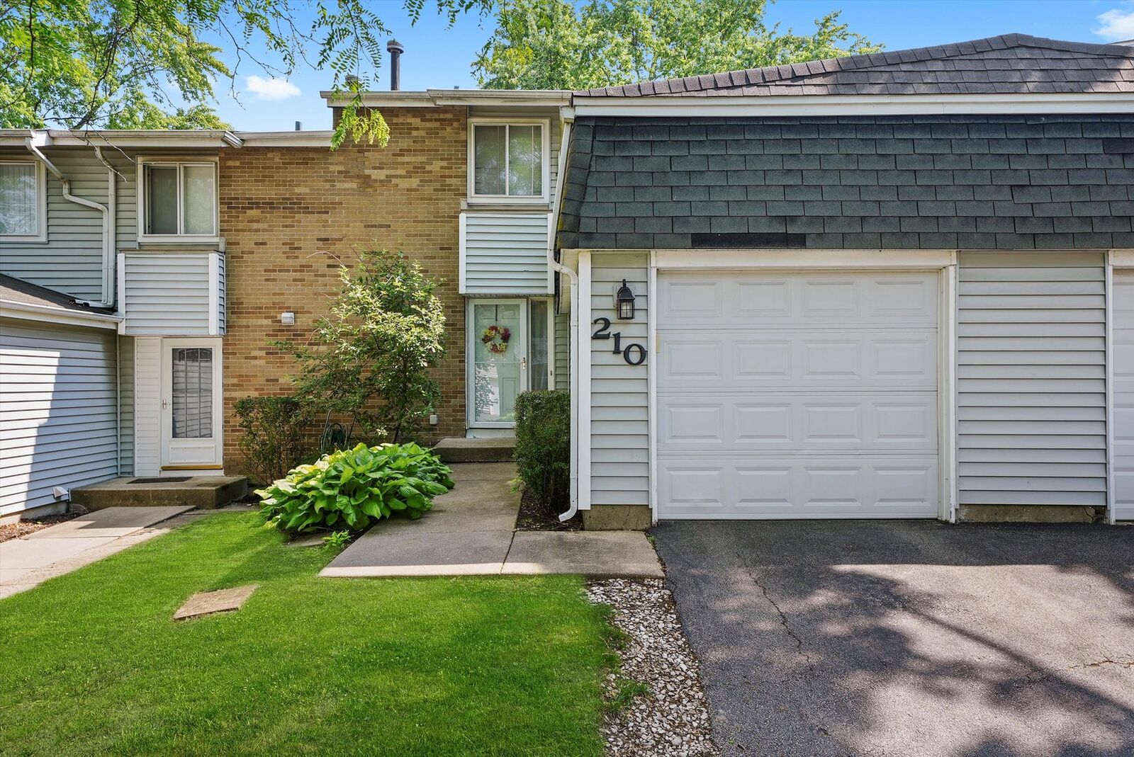 Property Photo:  210 Diane Lane  IL 60440 