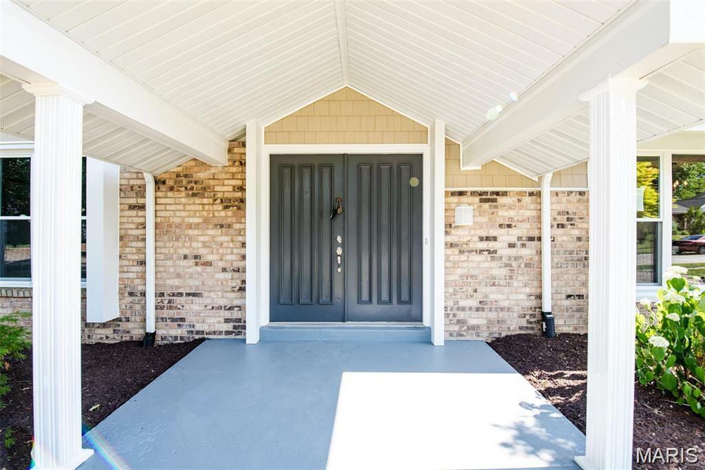 Property Photo: 12872 Haverton Drive MO 63141