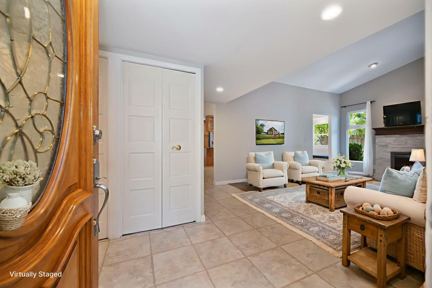 Property Photo: 8404 N Star Way CA 95662