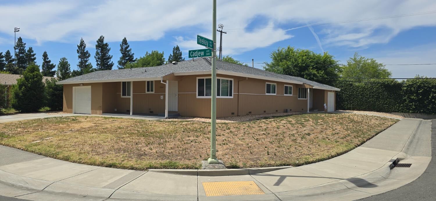 Property Photo:  7640 Teekay Way  CA 95832 