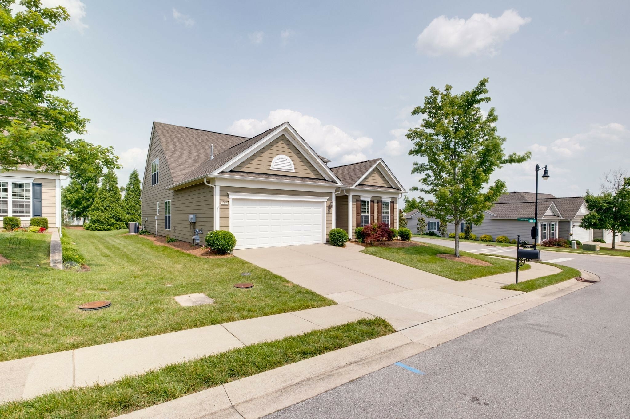 Property Photo: 309 Patriotic Way TN 37122