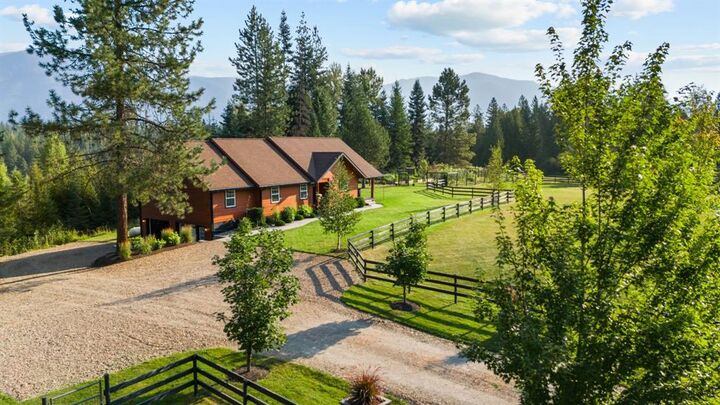 Property Photo:  9 Sandi Lane  MT 59844 