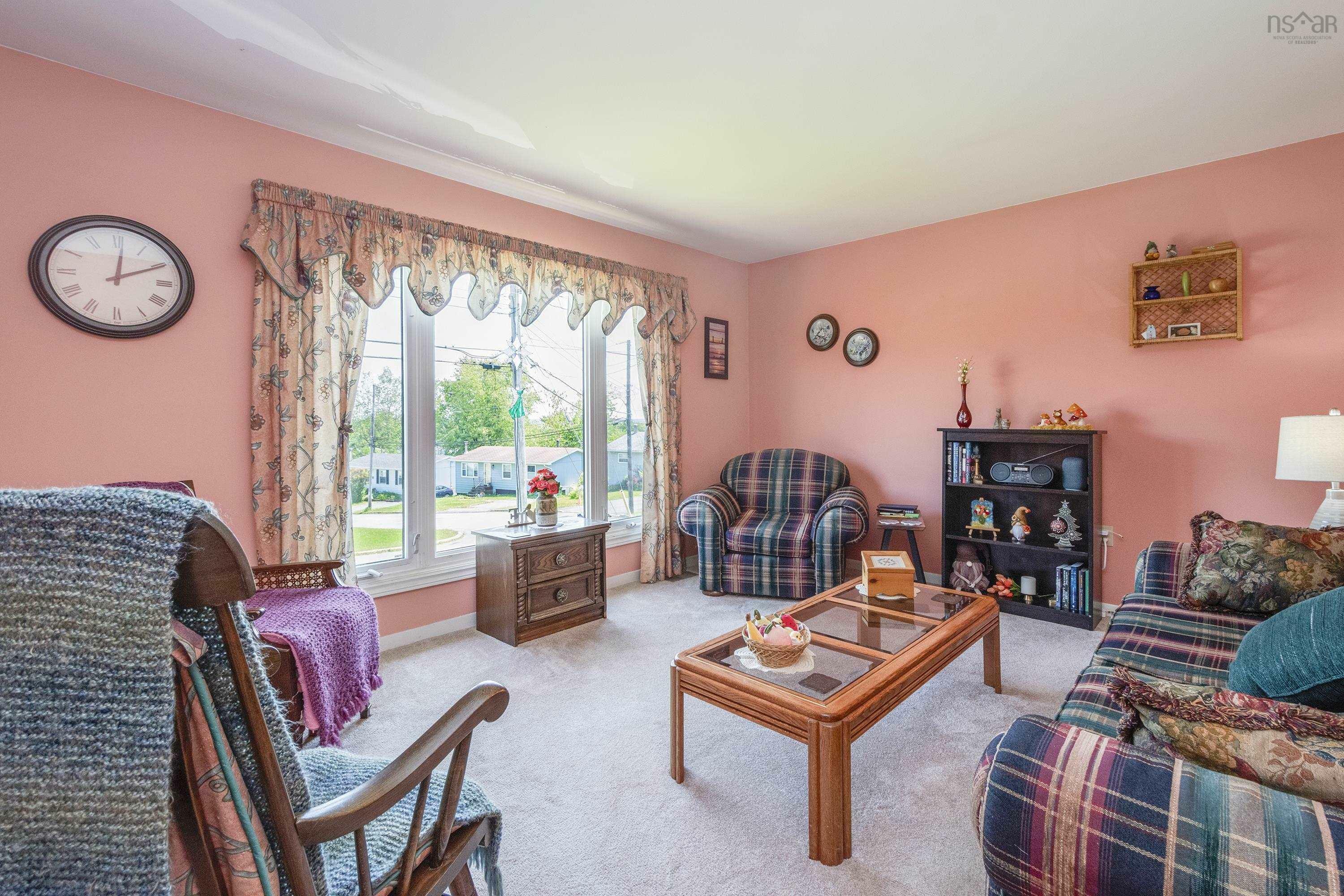 Property Photo: 48 Fieldwood Circle NS B2W 4S5