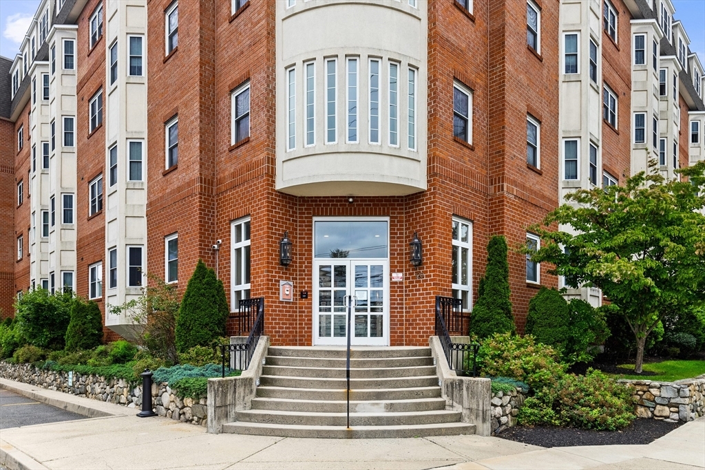 Property Photo:  120 Wyllis Avene 420  MA 02149 