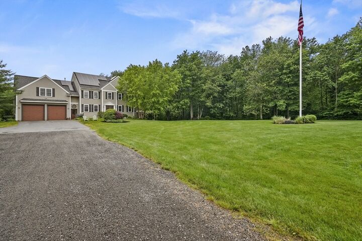 Property Photo:  1 Pondview  MA 01952 