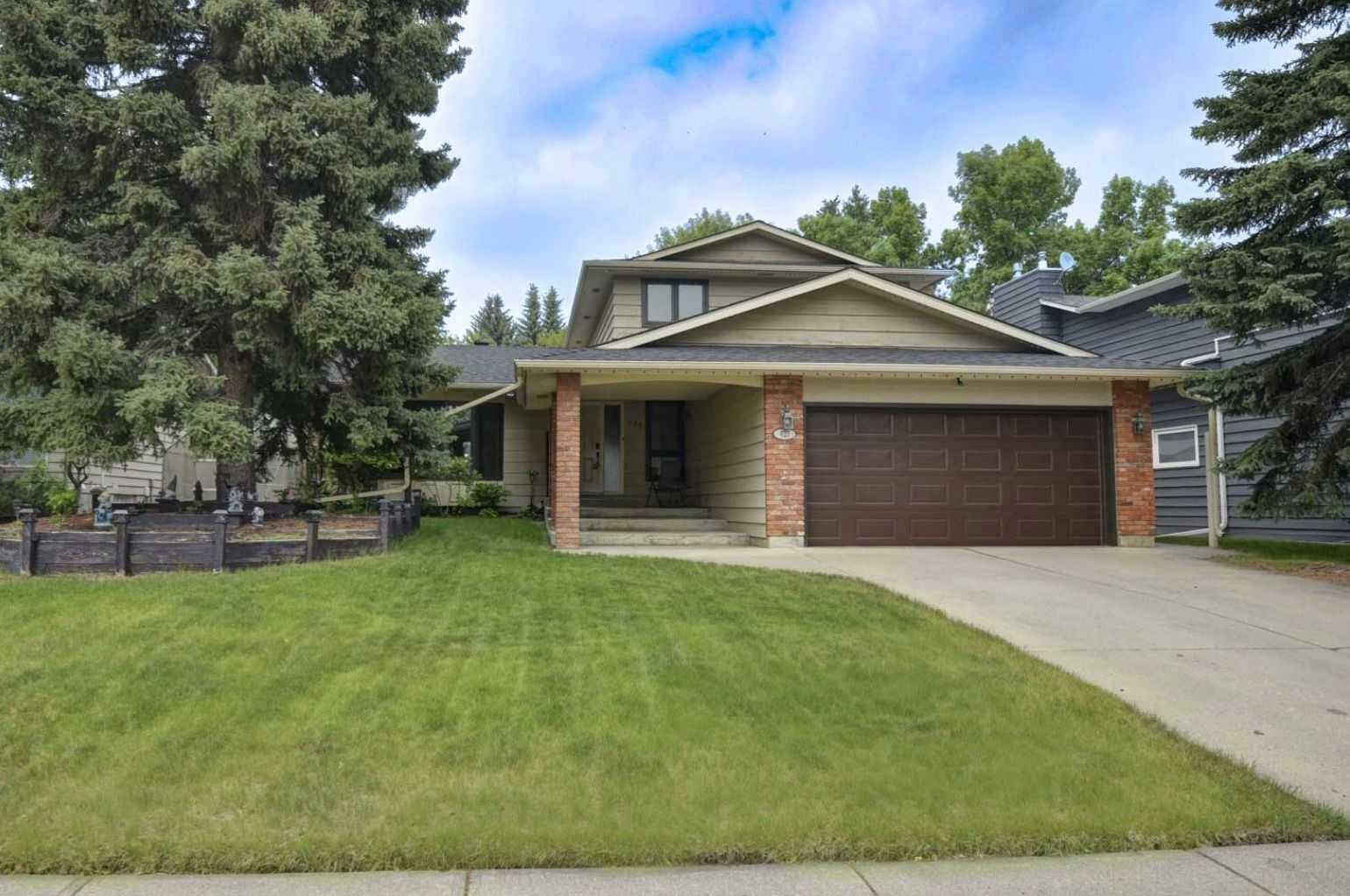 623 Lake Simcoe Close SE  Calgary AB T2J 5H7 photo