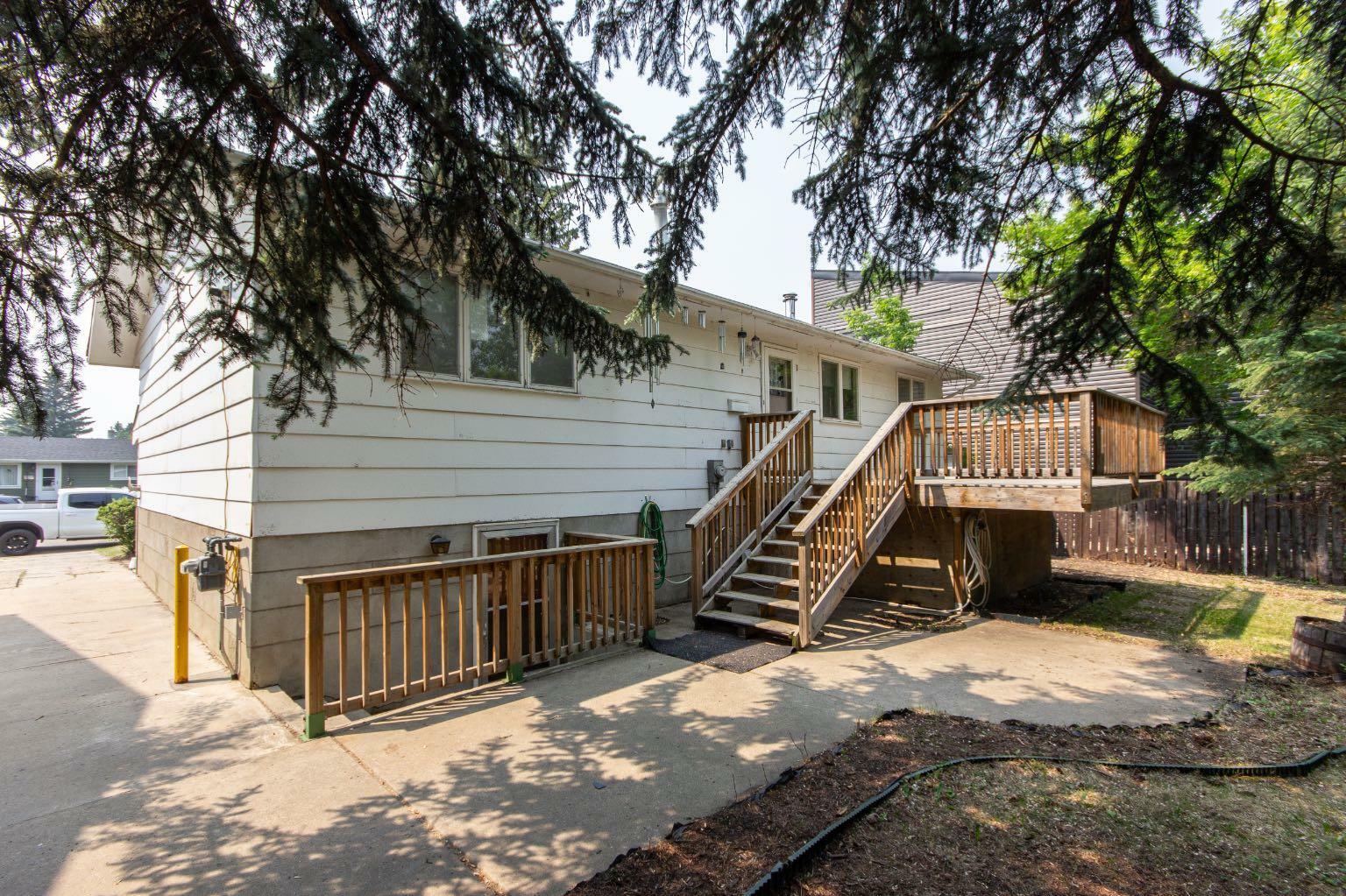 Property Photo: 71 Oberlin Avenue AB T4N 4X1