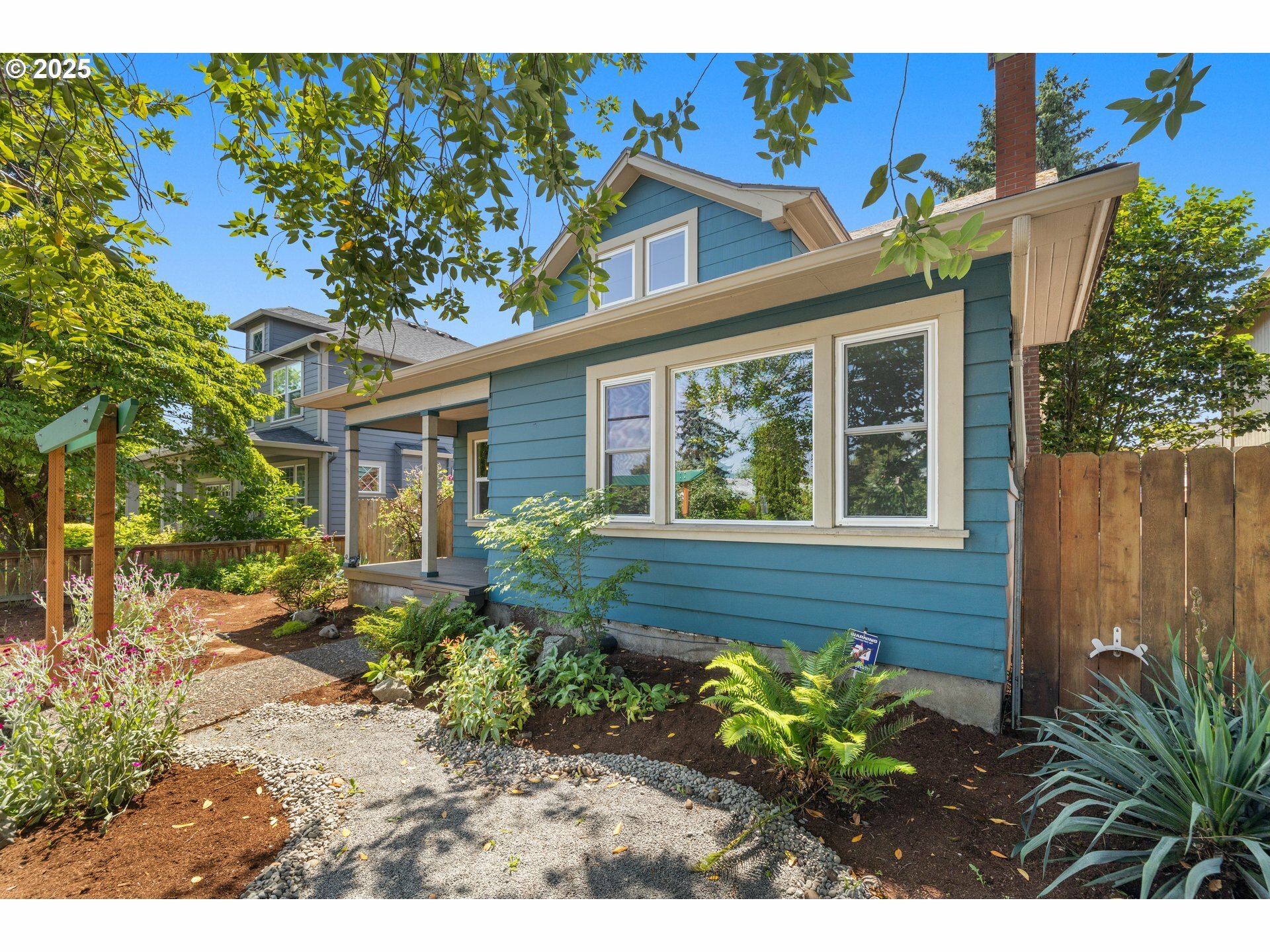 5118 SE Gladstone St  Portland OR 97206 photo