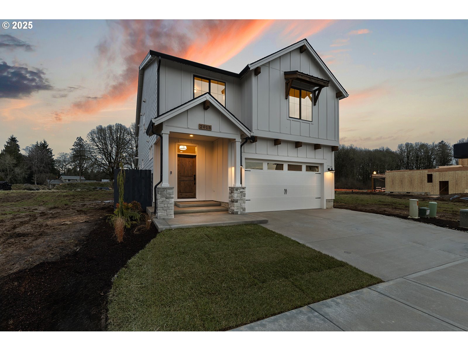 Property Photo: 2013 NW 17th Pl WA 98604