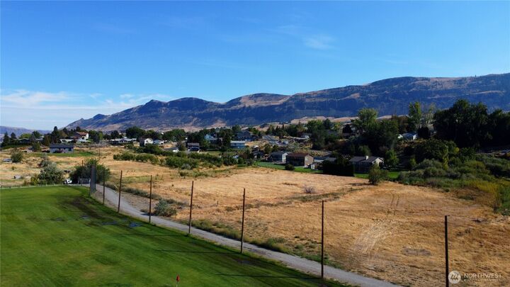 Property Photo:  0  Riviera Boulevard  WA 98828 