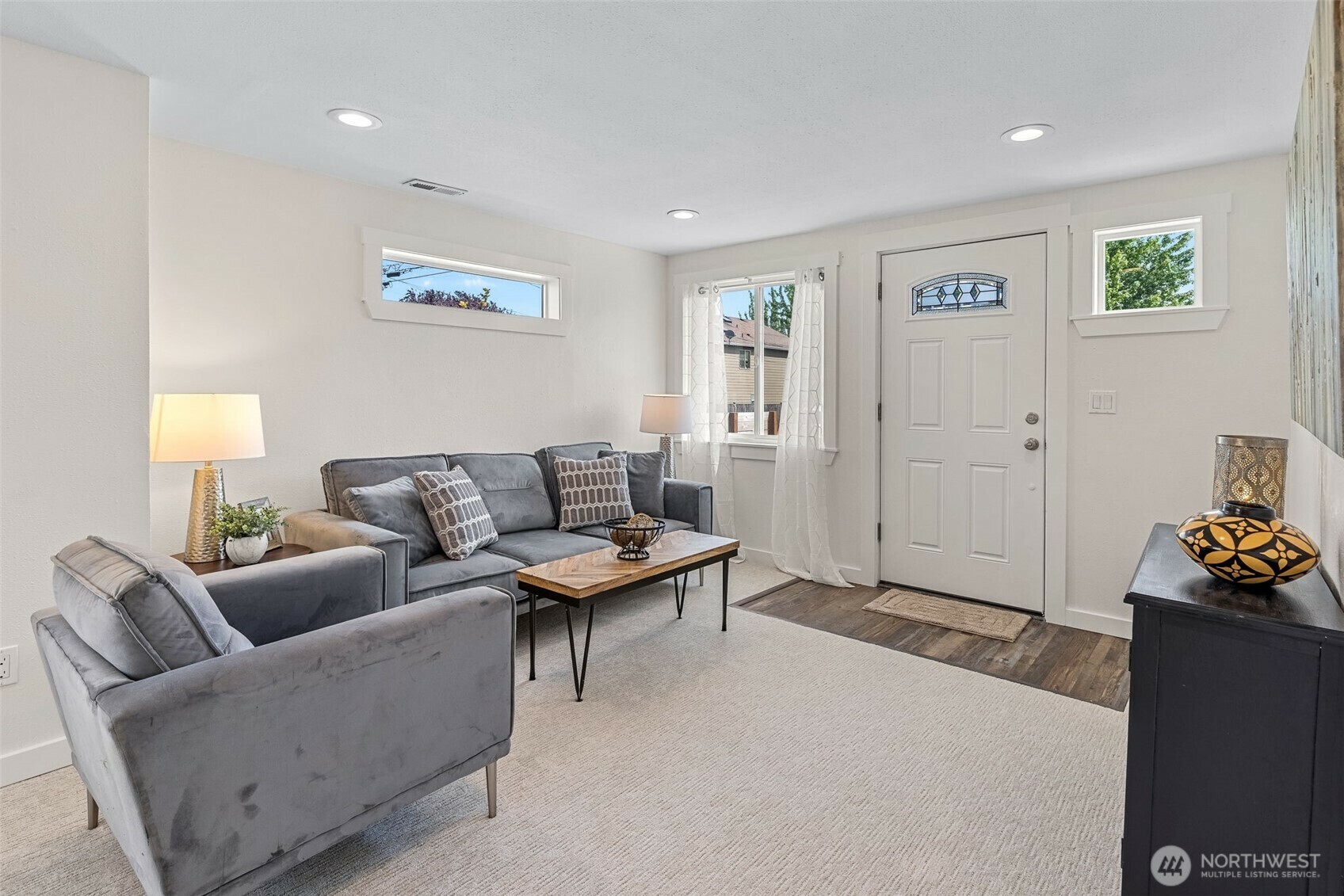 Property Photo: 1040 S Director Street A WA 98108