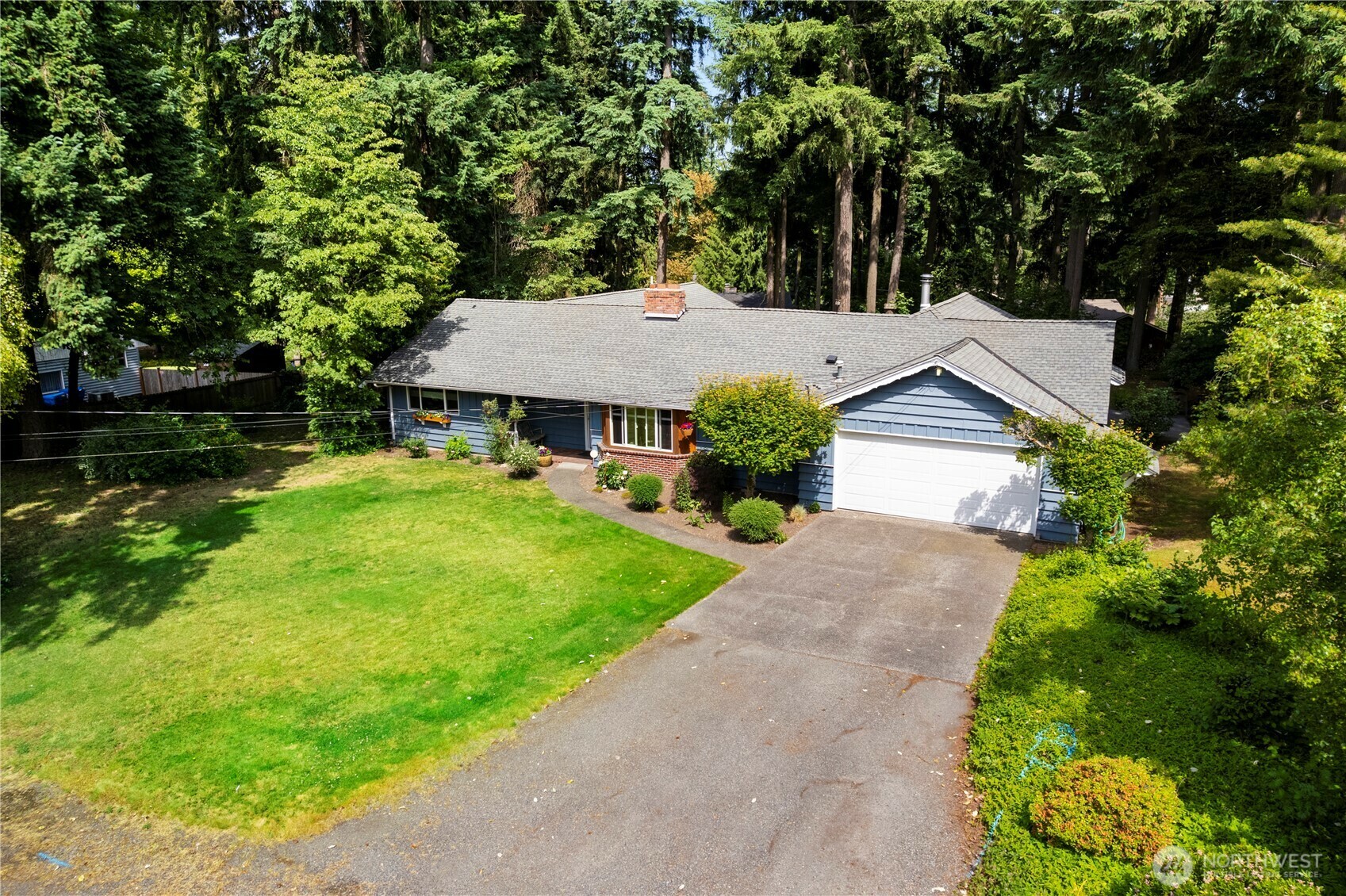 Property Photo: 8415 57th Avenue E WA 98371