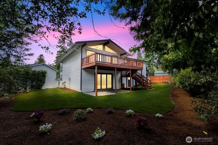 Property Photo: 12816 130th Court NE WA 98034