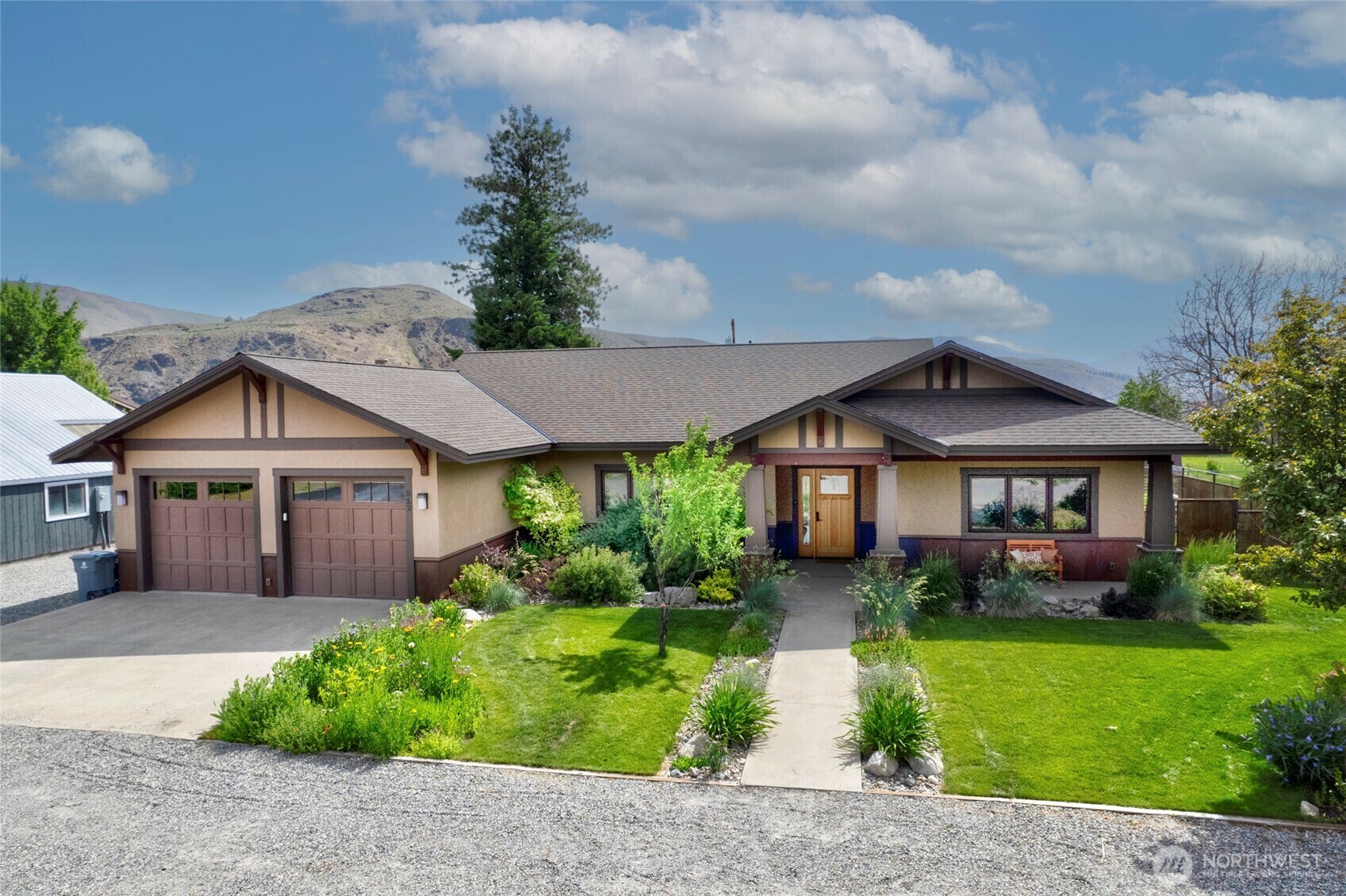 Property Photo: 512 May Street WA 98856