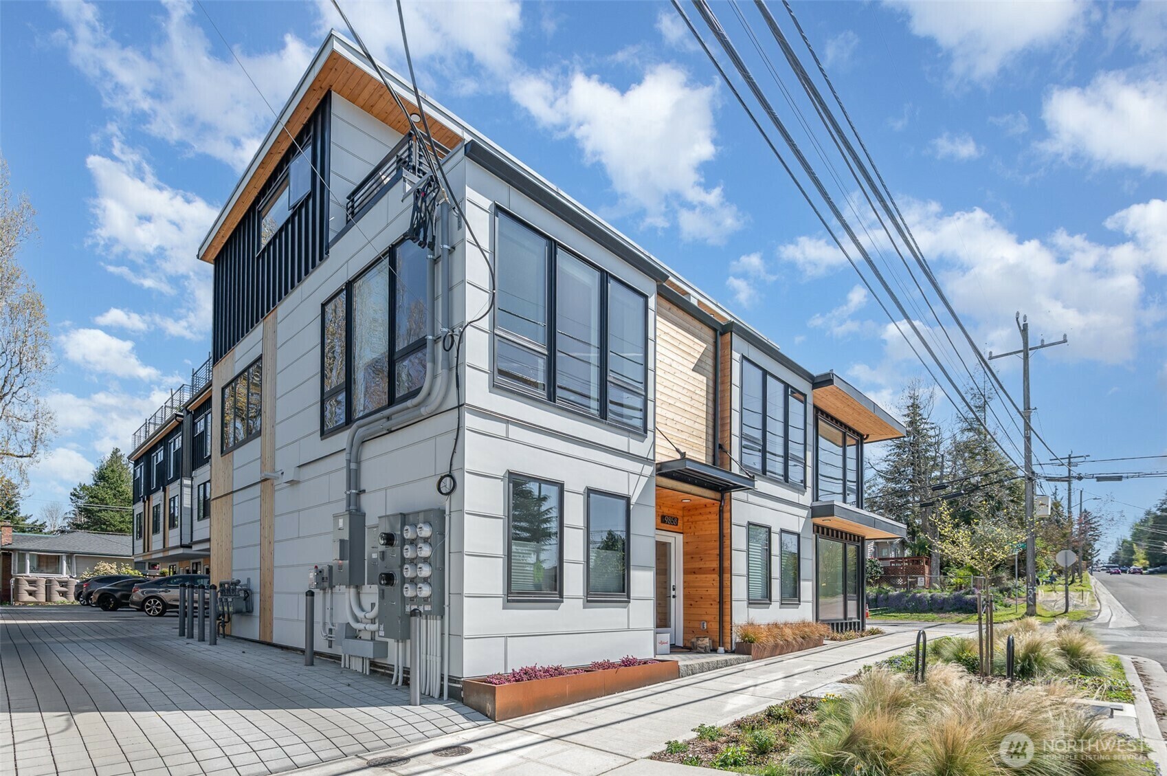 Property Photo: 4224 SW 100th Street WA 98126