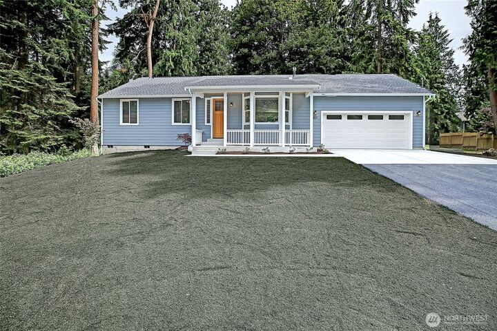 Property Photo: 2801 Huckleberry Lane WA 98282