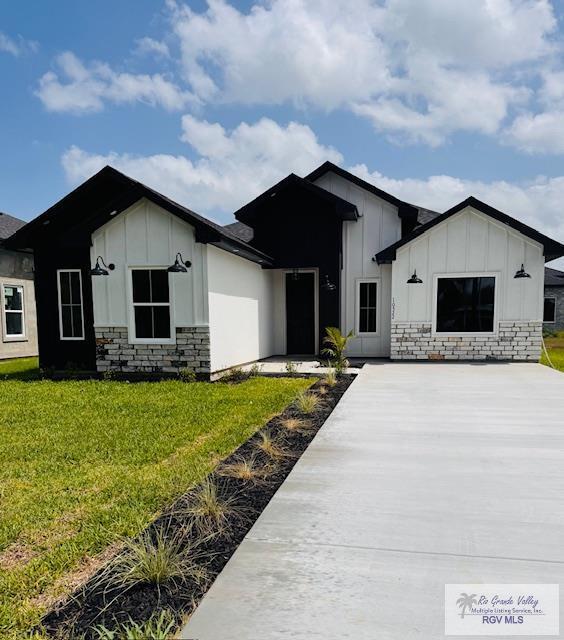 Property Photo:  10522 Arkansas Rd.  TX 78520 