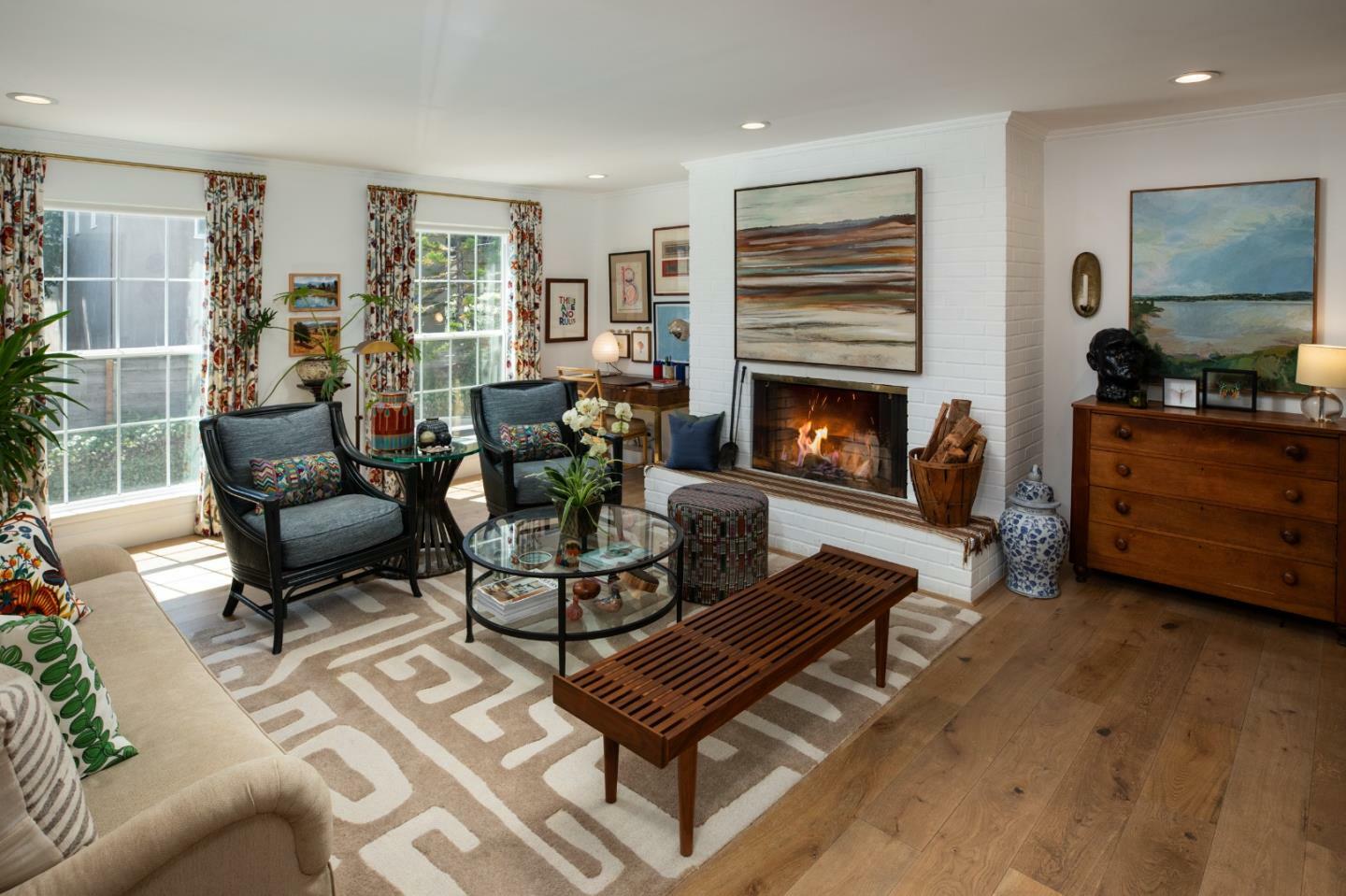Property Photo: 445 Oak Grove Avenue 4 CA 94025