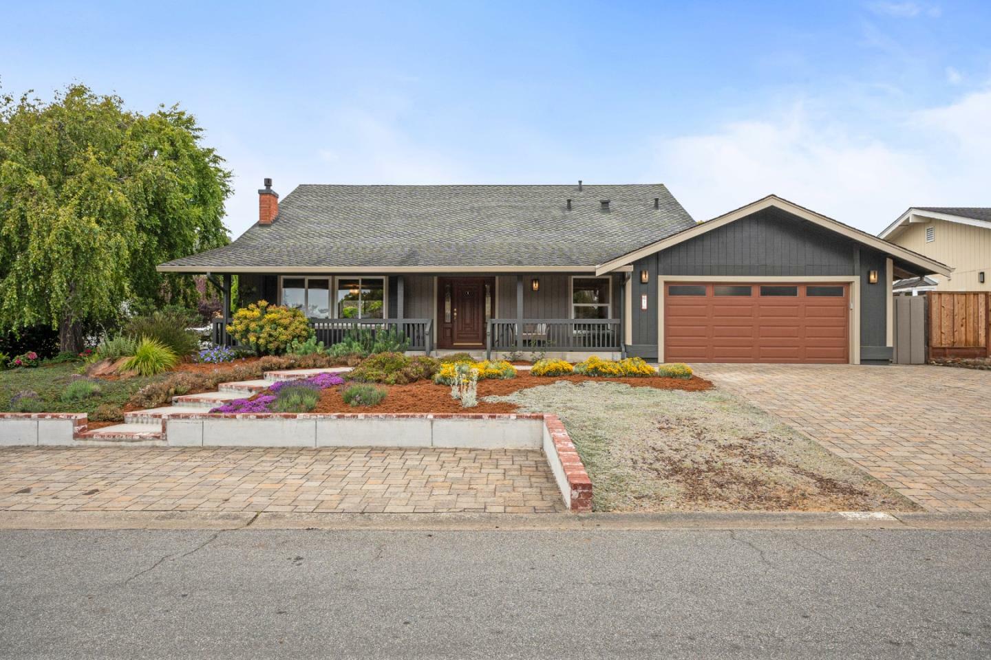 Property Photo: 1 Le Havre Place CA 94019