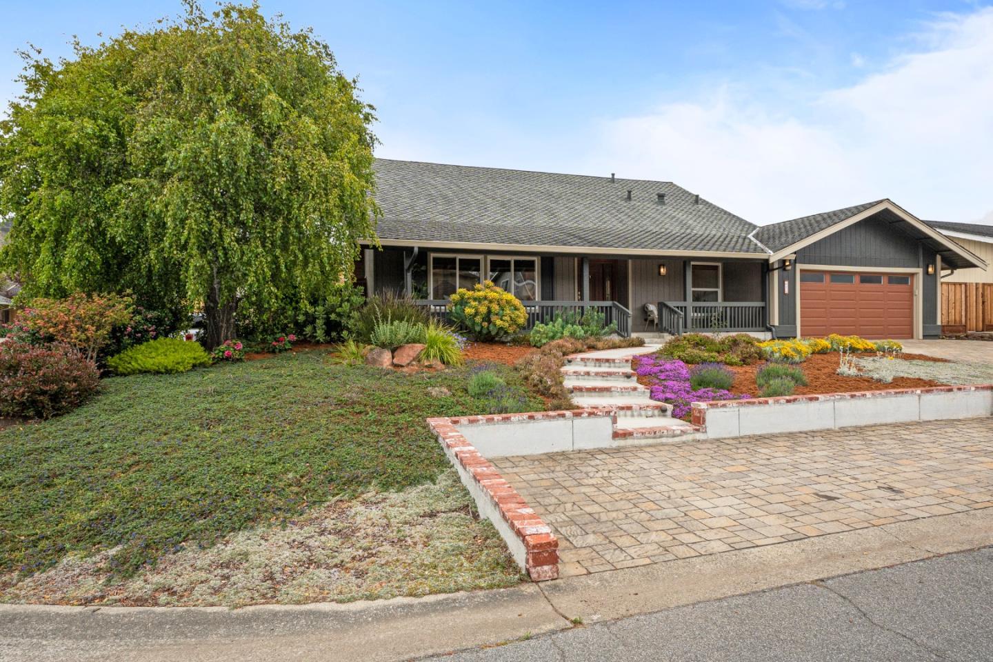 Property Photo: 1 Le Havre Place CA 94019