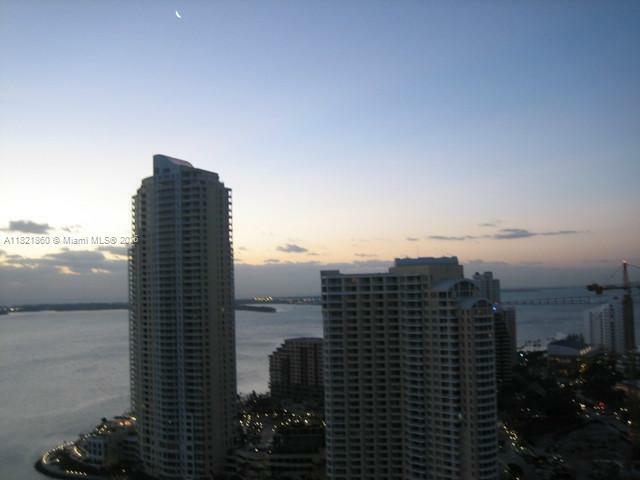 Property Photo: 325 S Biscayne Bl 1015 FL 33131