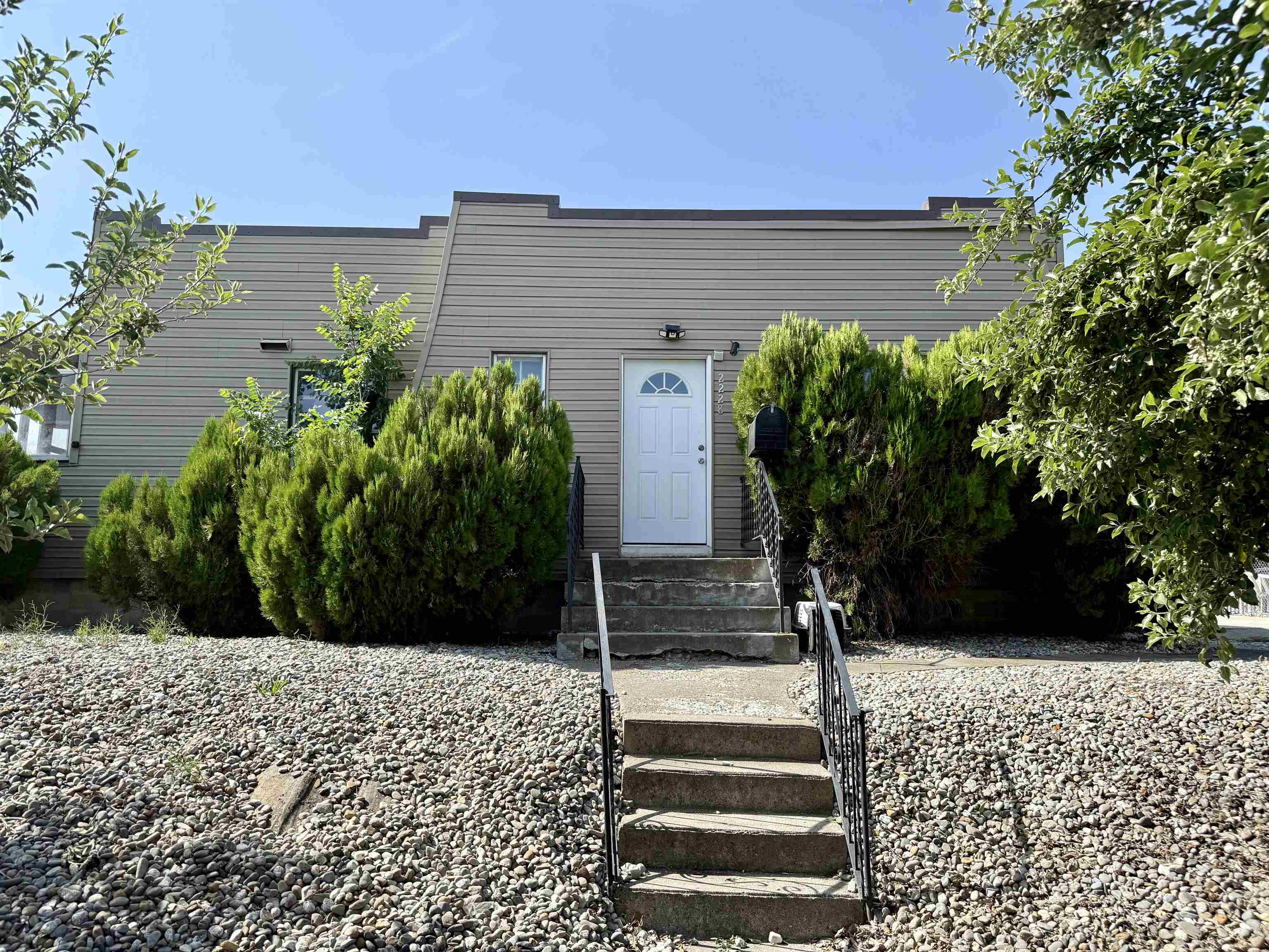 2228 E Hoffman Rd  Spokane WA 99207 photo
