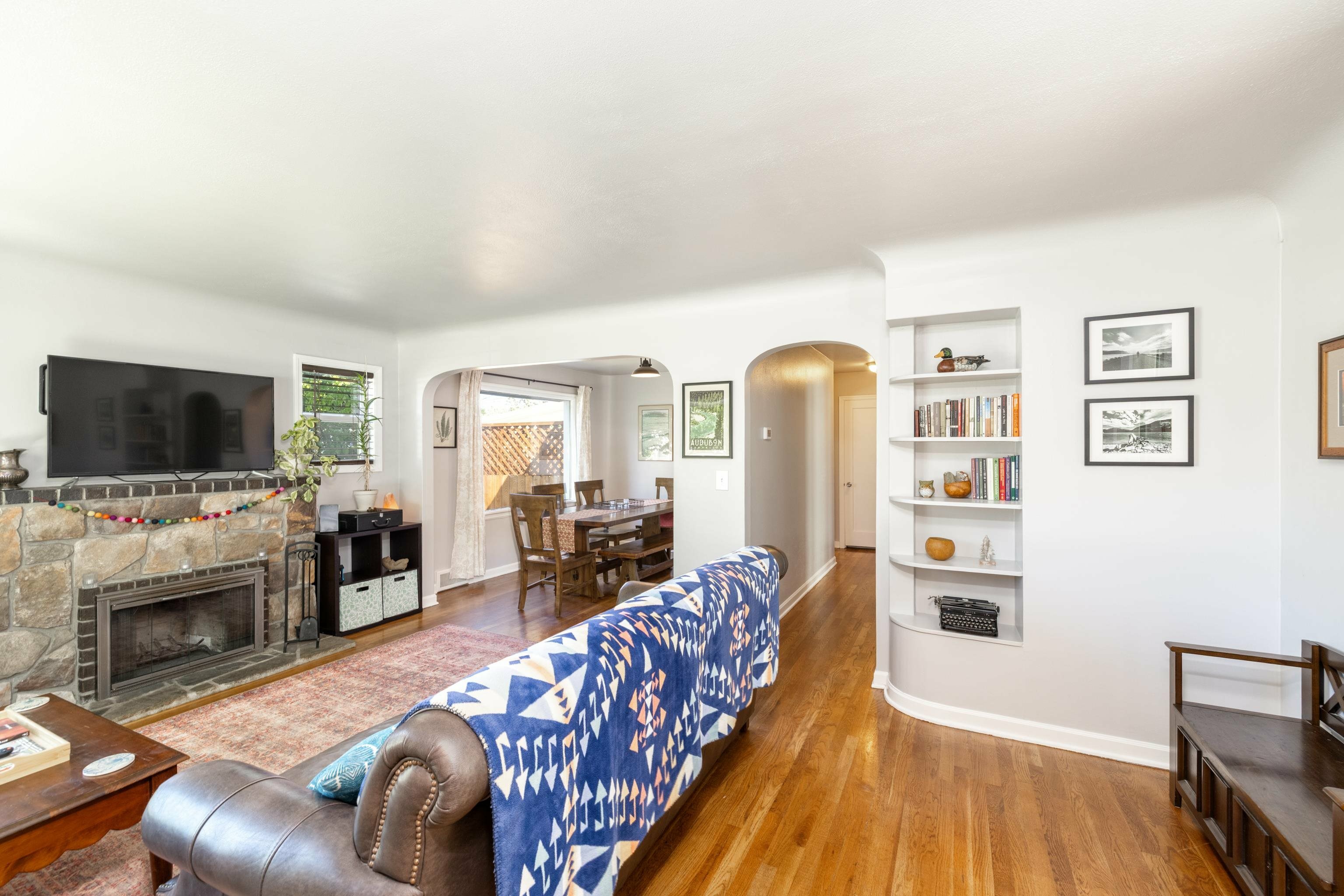 Property Photo: 2604 W Walton Ave WA 99205-1571