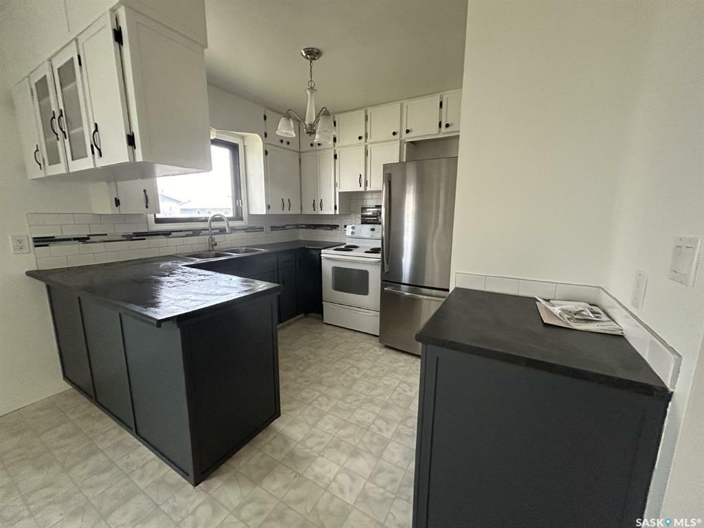 Photo de la propriété: 142 3rd Street W SK S0H 0Z0