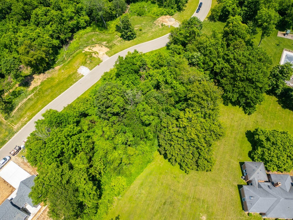 Property Photo: 9 Kensington Drive OH 45601
