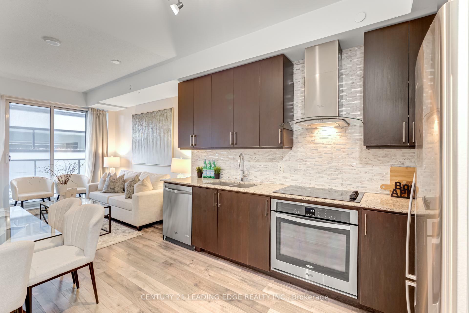 Photo de la propriété: 9608 Yonge Street 203 ON L4C 0X4