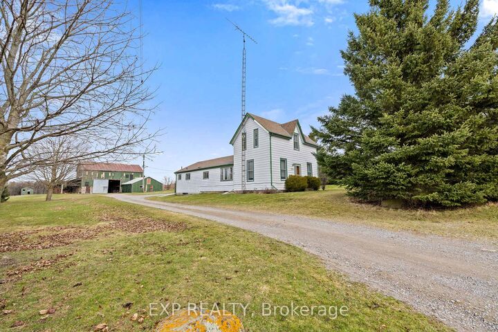 Property Photo: 3070 Taunton Road E ON L1C 7A6