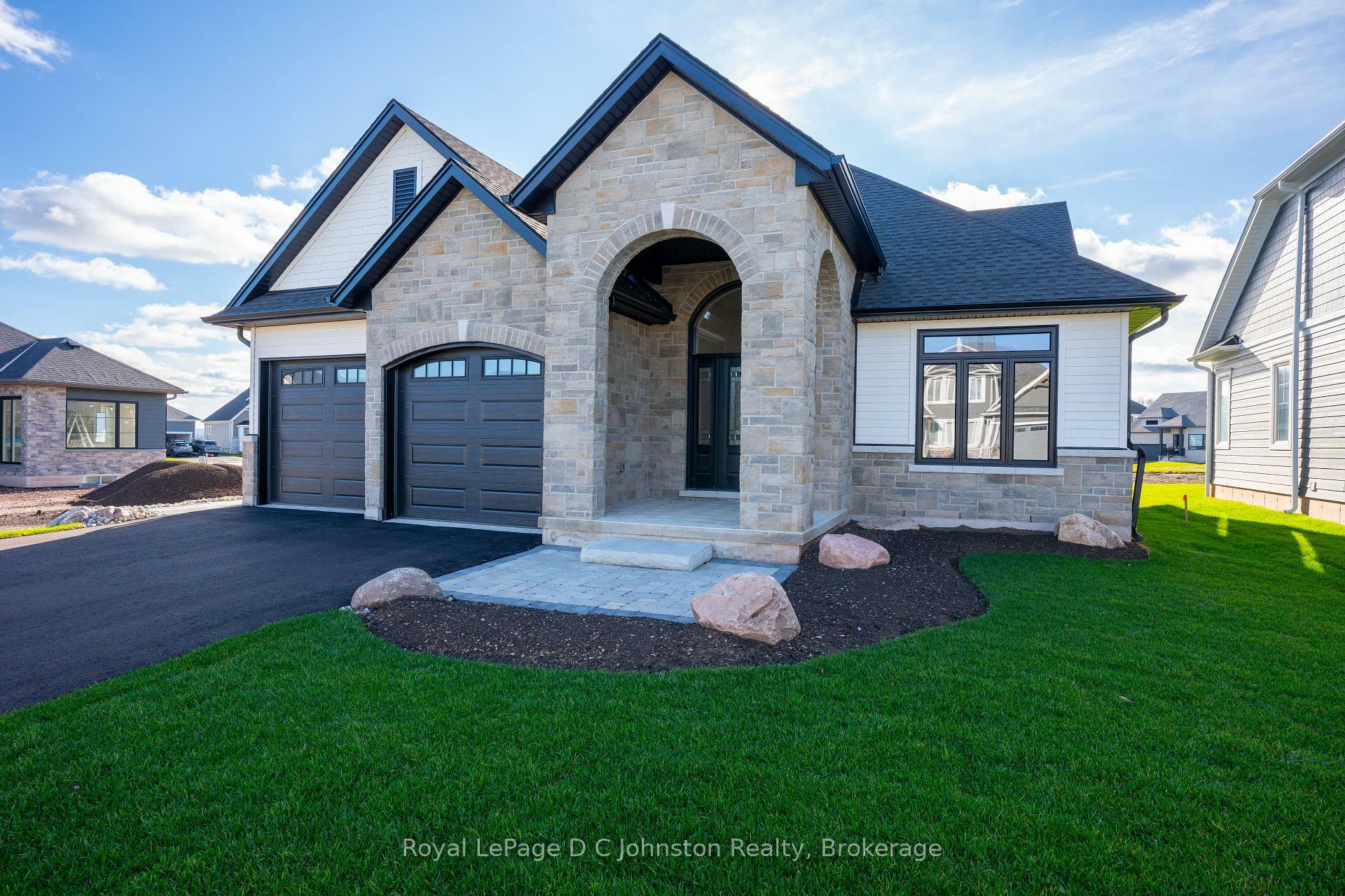 Property Photo: 546 Algonquin Trail ON N0H 1S0