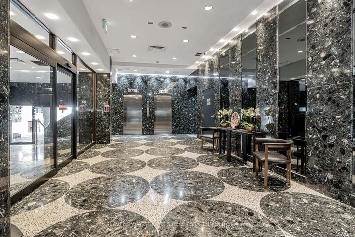 Property Photo: 360 Bloor Street E 106 ON M4W 3M3