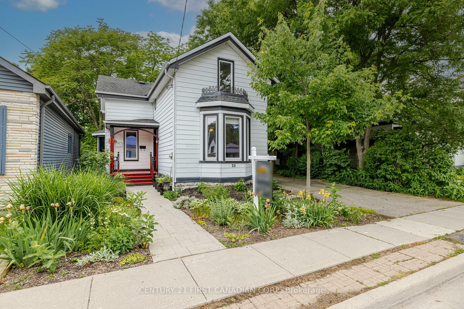 Property Photo: 39 Miles Street ON N5Y 2T7