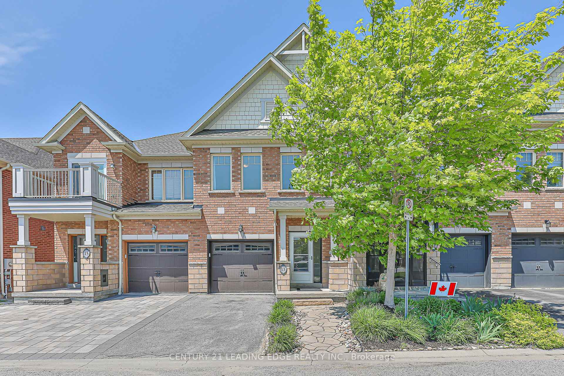 Property Photo:  13 Lodestone Lane  ON L4A 0W6 