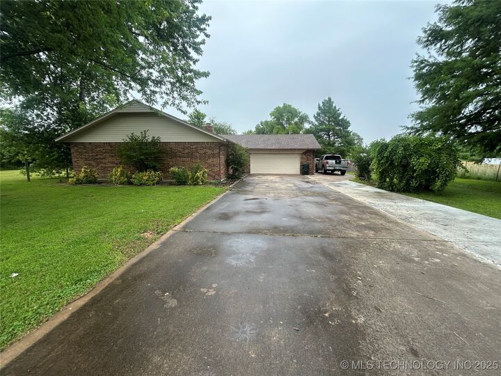 1712 Turner Street  Muskogee OK 74403 photo