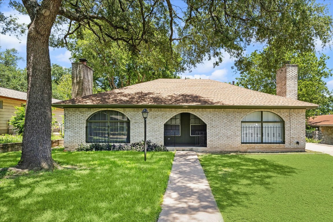 Property Photo: 8514 Dryfield Drive A TX 78758