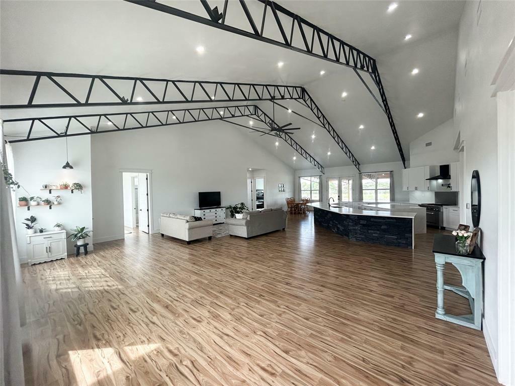 Property Photo: 720 County Road 2337 TX 76550