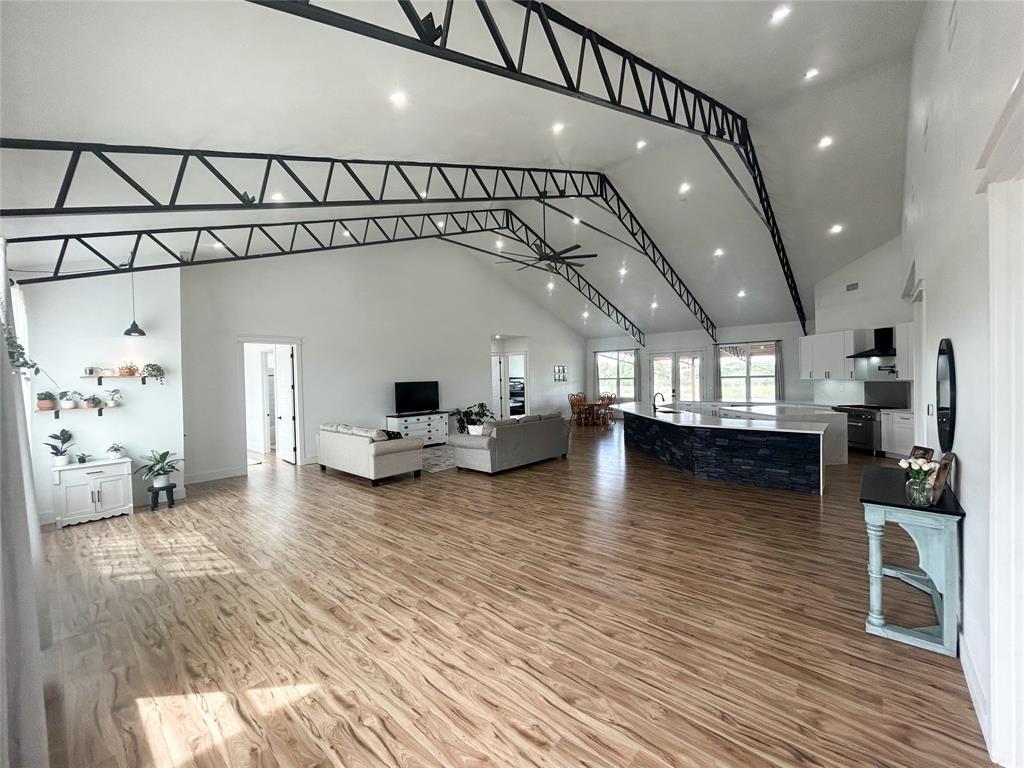 Property Photo: 720 County Road 2337 TX 76550
