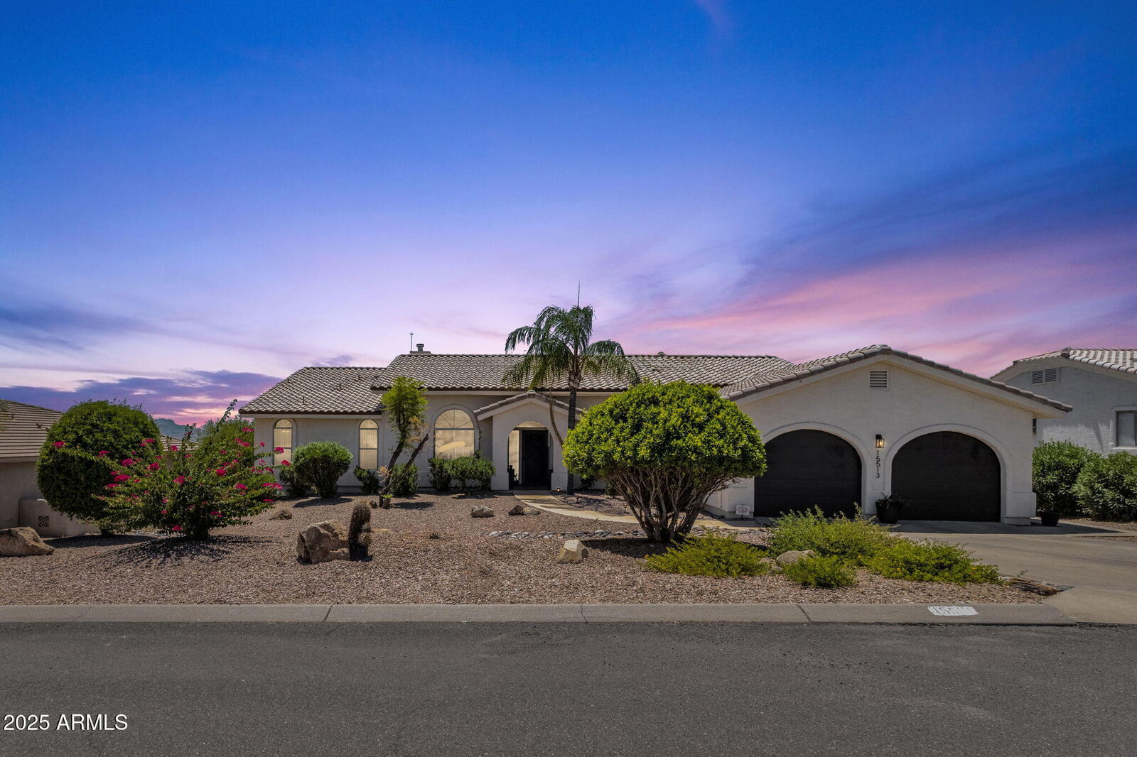 Property Photo:  15513 E Palisades Boulevard  AZ 85268 