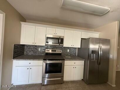 Property Photo: 990 E Desert Rose Trail AZ 85143
