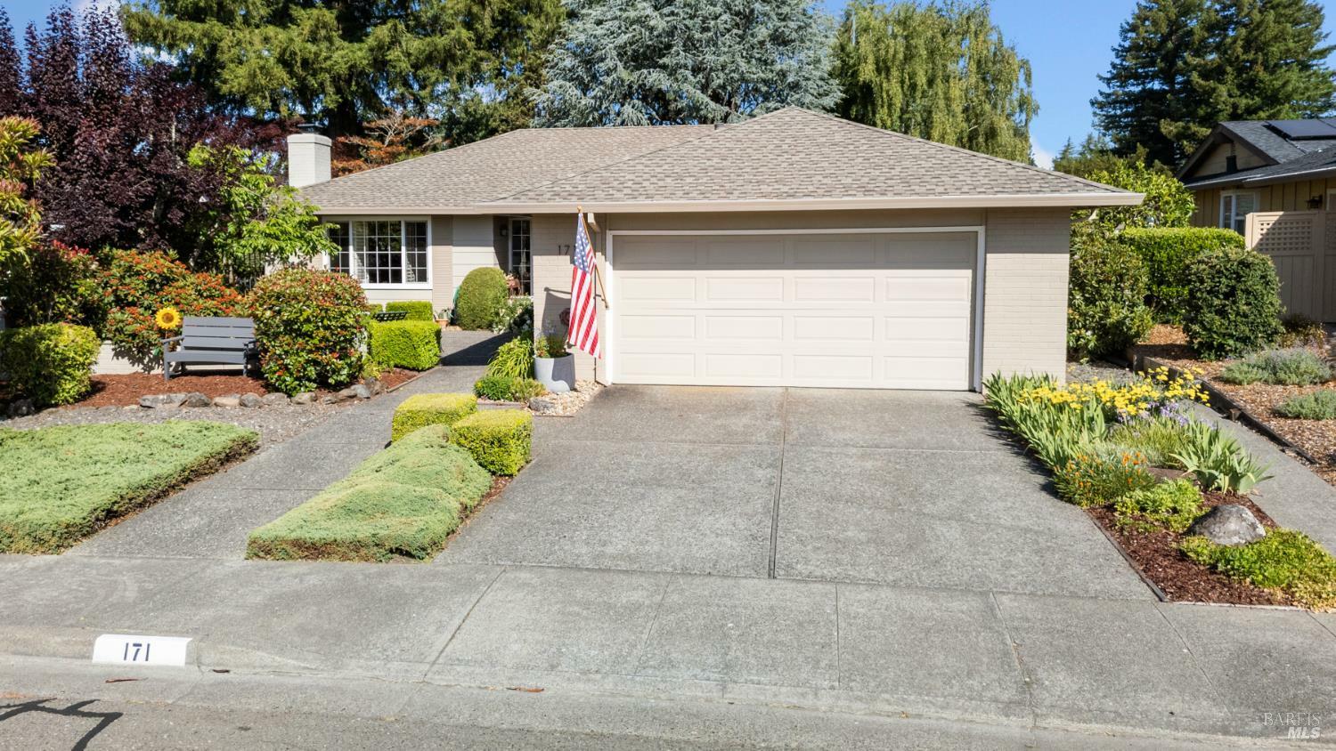 Property Photo: 171 Oak Shadow Drive CA 95409
